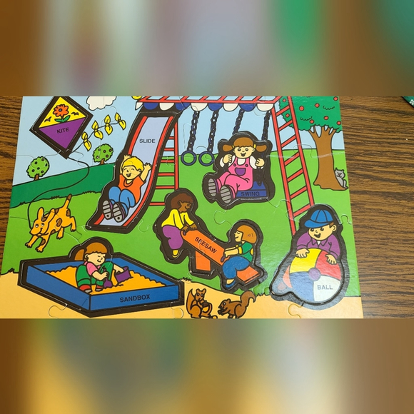 Vintage 1993 Fisher-Price Puzzle 22 Pieces Ages 3-6 - Picture 2 of 4